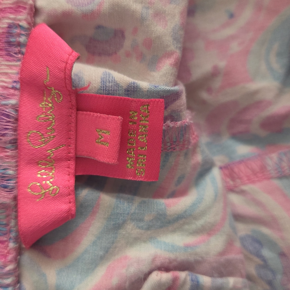 Lilly Pulitzer Vibrant Pink and Blue Swirl Shorts - Picture 3 of 3